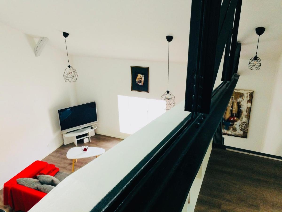 Superbe Appartement Type Loft En Duplex Rue Buat شالو أو شُمْبانيِ المظهر الخارجي الصورة